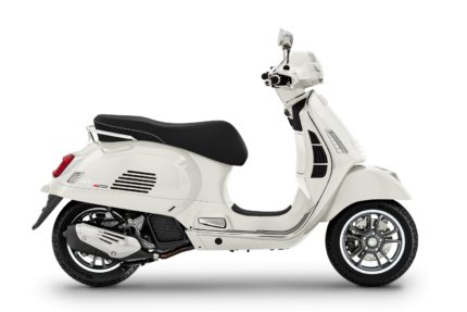 vespa GTS SUPER 125 white