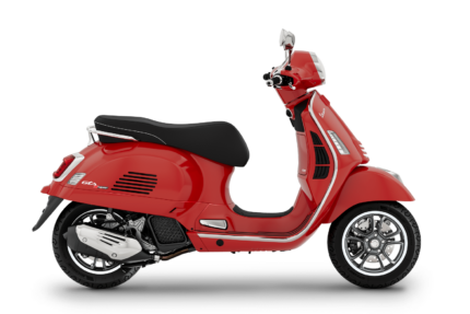 Vespa GTS 125cc Super Scooter Rosso Coraggioso