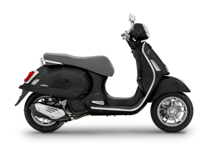 Vespa GTS 125 black